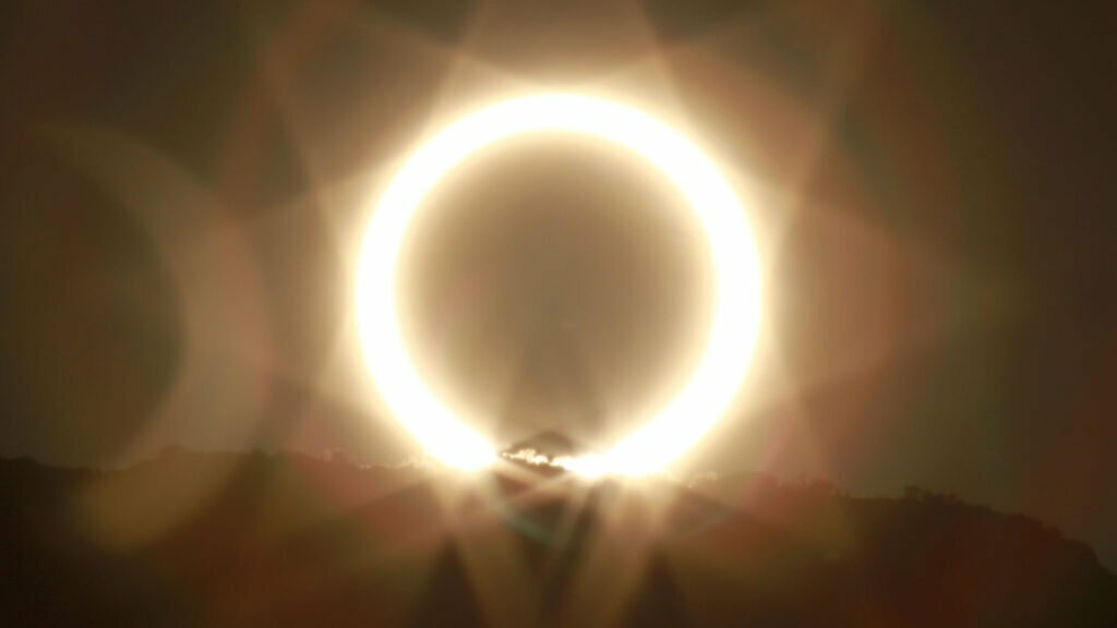 Essential Information on the Upcoming 'Ring of Fire' Solar Eclipse This Saturday 2 13eclipse preview videoSixteenByNine3000