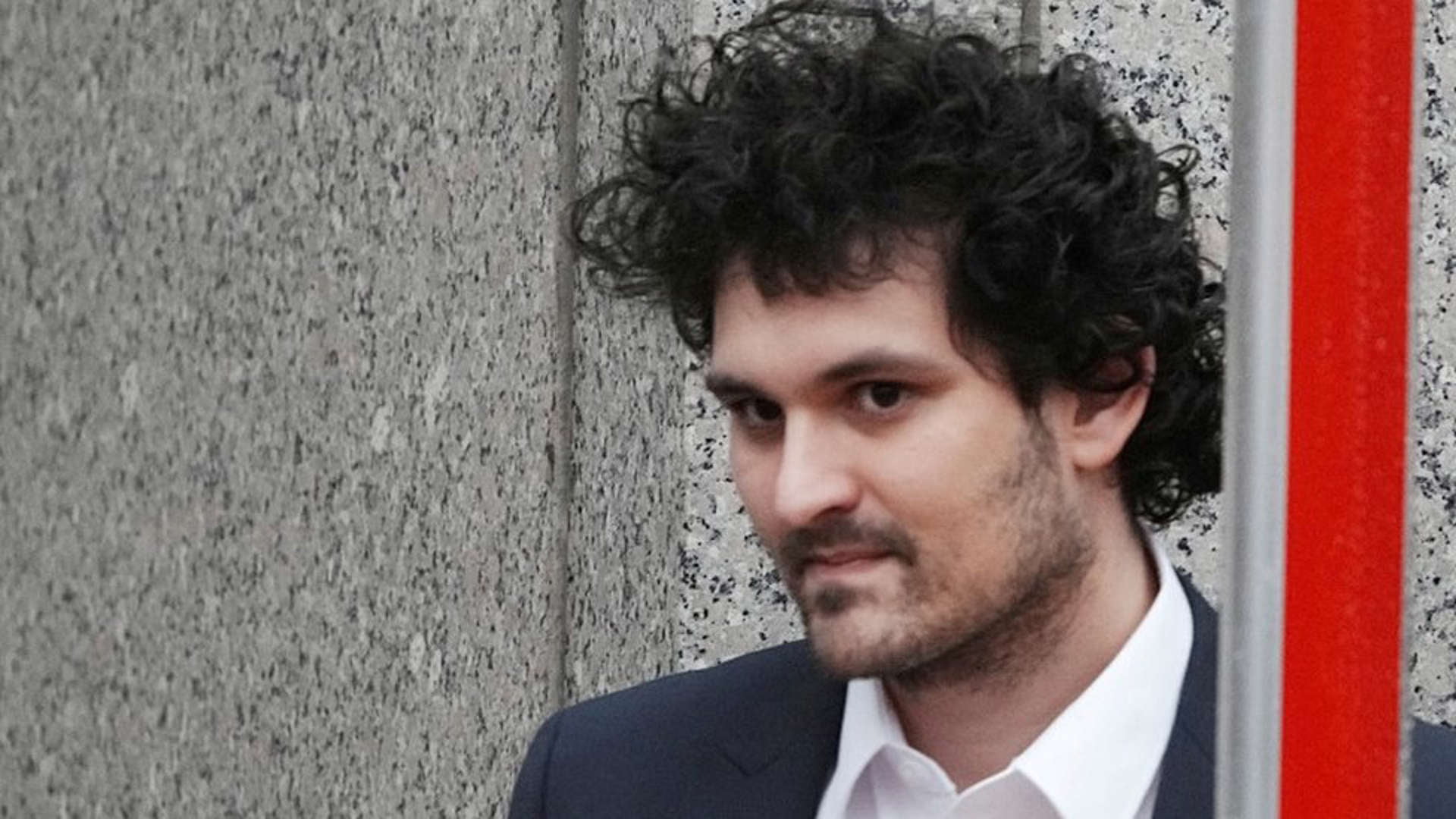 Crypto Billionaire vs. Ex-Girlfriend in Court 1 AA1hZ8MN