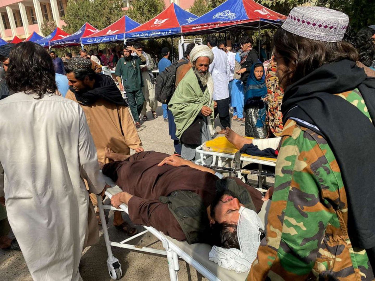 Powerful Earthquake Strikes Western Afghanistan 1 AA1iehcr