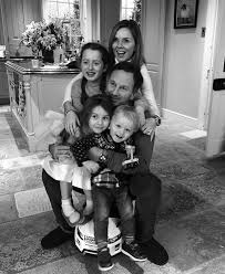 Spice Girl Geri's Husband's Unbelievable Reaction to Her New Novel 3 images