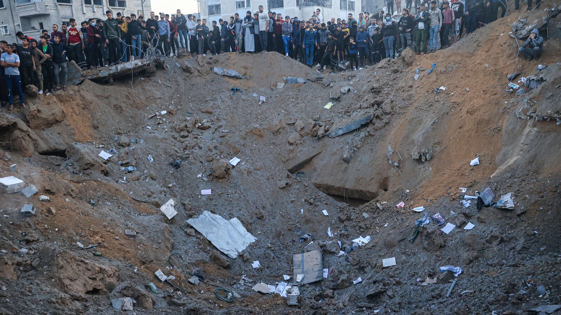 Israel Commands Evacuation of Residents in Southern Gaza 1 download