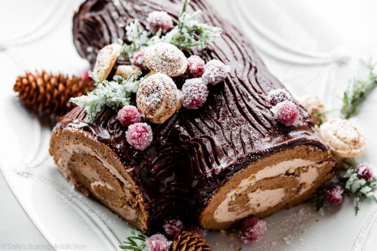 decorated-yule-log-cake