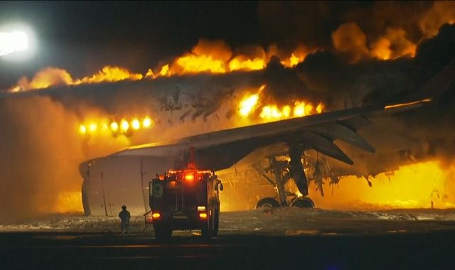 skynews haneda airport plane fire 6409898 1