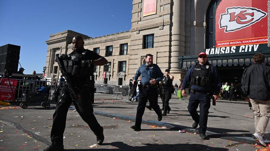 1 person dead, more than 20 wounded in shooting following Super Bowl parade 2 240214123550 kc shooting dle card super tease