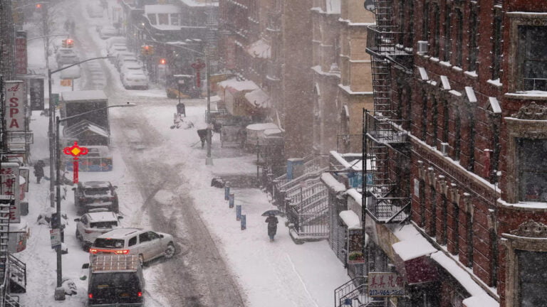 Alert: Heavy Snowstorm Hits NYC