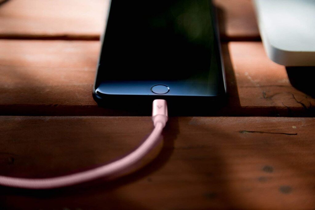 Apple's Warning: Why Charging Your iPhone While You Sleep Could Be a Risky Game 2 Apple's Warning